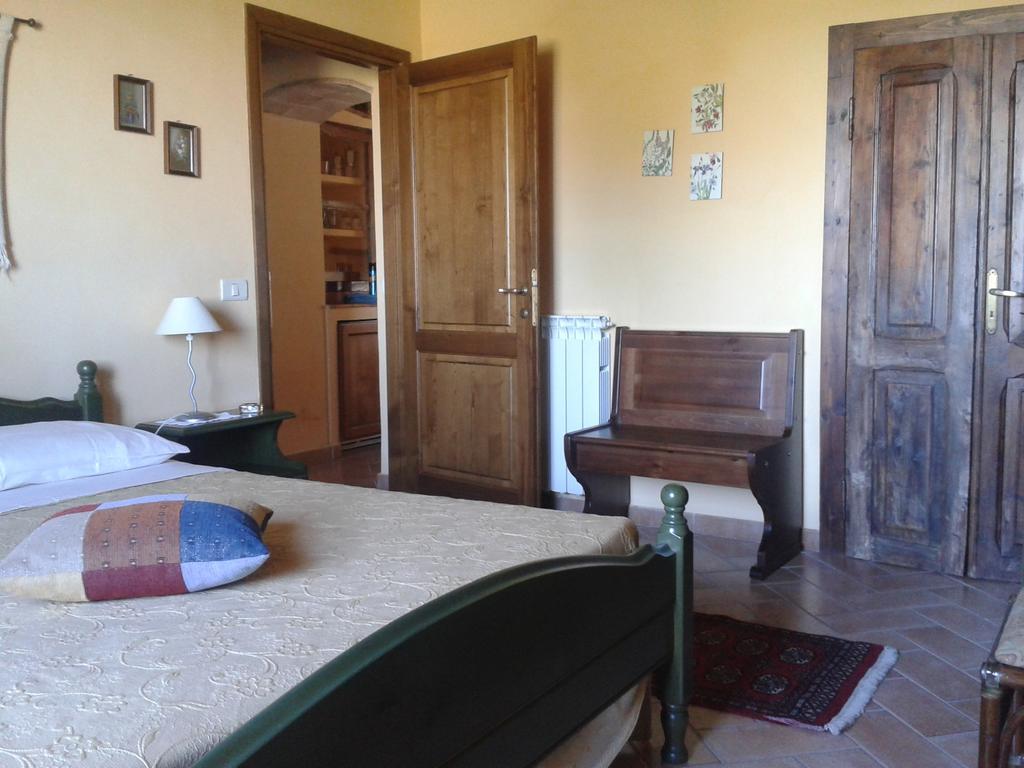 פיטיליאנו Agriturismo Cantinaccia Di Sopra חדר תמונה
